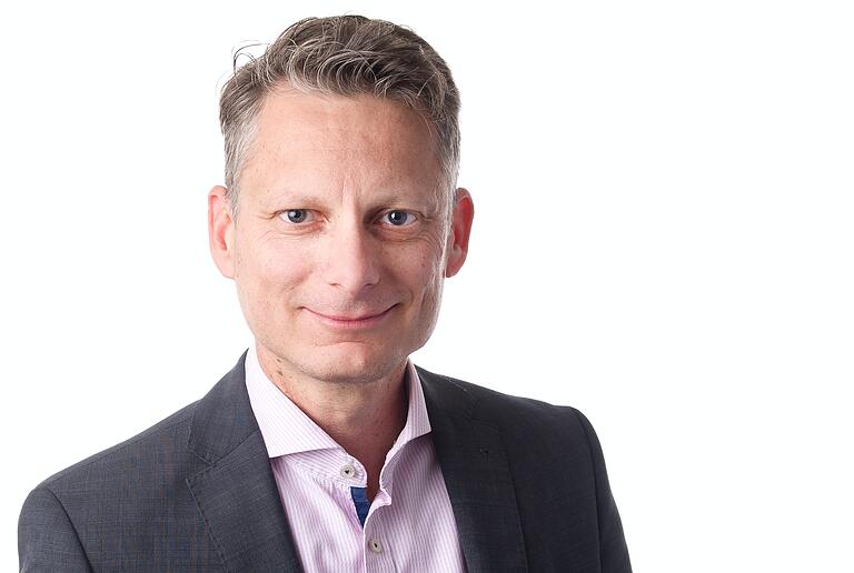 Kurt Treumann, Auslandsexperte an der Industrie- und Handelskammer (IHK) Würzburg-Schweinfurt Kurt Treumann, Auslandsexperte an der Industrie- und Handelskammer (IHK) Würzburg-Schweinfurt