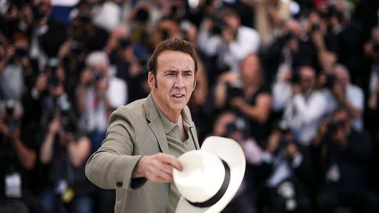 Nicolas Cage       -  In seinem neuen Film kann man ihn kaum wiedererkennen.