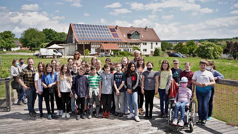 Klasse 5a des Gymnasiums Bad Königshofen auf Exkursion. Klasse 5a des Gymnasiums Bad Königshofen auf Exkursion.