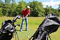 Armin Laake vom Golfclub in Bad Kissingen zeigt den neuen Naturgolfplatz im Staatsbad Bad Brückenau.       -  Armin Laake vom Golfclub in Bad Kissingen zeigt den neuen Naturgolfplatz im Staatsbad Bad Brückenau.