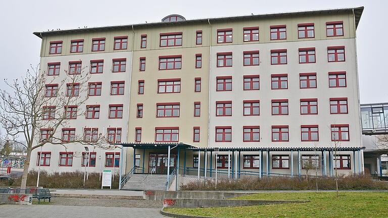 Das Landratsamt Schmalkalden-Meiningen mit Sitz in Meiningen. Landrätin Peggy Greiser und weitere Lokalpolitiker aus Südwestthüringen schrieben einen Brief an den Thüringer Ministerpräsidenten Bodo Ramelow.