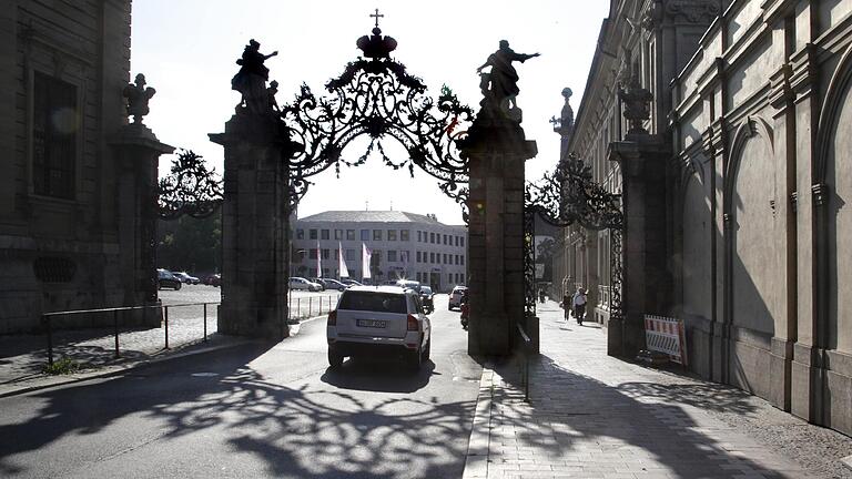 Nur noch stadteinwärts befahrbar ist das Oeegtor ab Montag, 8. Mai. Im Herbst wird er Straßenabschnitt dann vorübergehend komplett gesperrt.