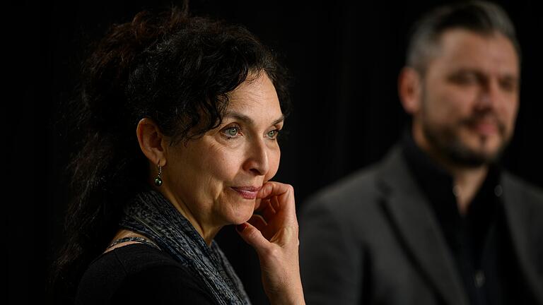 Dominique Dumais: 'Manchmal beginnt man Projekte einfach aus Instinkt.' Dominique Dumais: 'Manchmal beginnt man Projekte einfach aus Instinkt.'