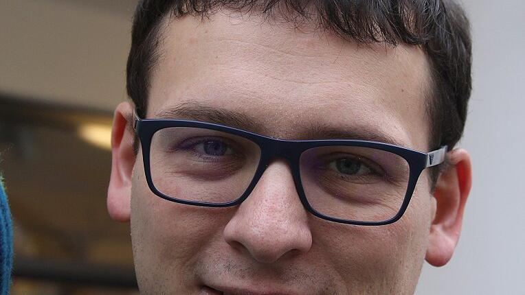 Benjamin Baumann, 31, Großlangheim: Ich hatte mir vorgenommen, Gewicht zu verlieren. Bis zum Jahresende habe ich fünf Kilogramm abgenommen. Damit habe ich mein Ziel erreicht. Benjamin Baumann, 31, Großlangheim: Ich hatte mir vorgenommen, Gewicht zu verlieren. Bis zum Jahresende habe ich fünf Kilogramm abgenommen. Damit habe ich mein Ziel erreicht.