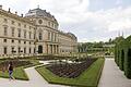 Vor 300 Jahren wurde der Grundstein für die Würzburg Residenz gelegt. Das prächtige Bauwerk und sein Garten werden von Touristen und Einheimischen gern besucht.