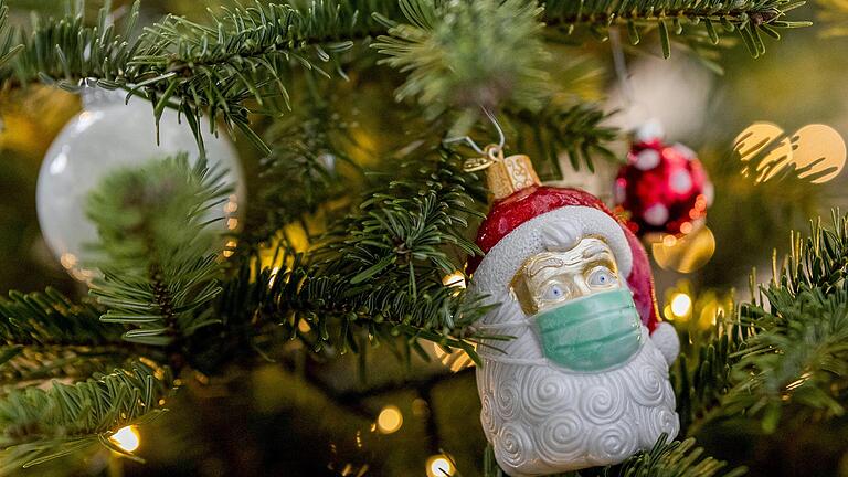 Bei der Initiative 'KeinerBleibtAllein' können Würzburgerinnen und Würzburger Gleichgesinnte für ein gemeinsames Weihnachtsfest finden. Bei der Initiative 'KeinerBleibtAllein' können Würzburgerinnen und Würzburger Gleichgesinnte für ein gemeinsames Weihnachtsfest finden. 