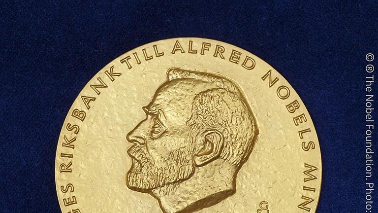 Wirtschaftsnobelpreis - Medaille       -  Der Wirtschaftsnobelpreis ist der einzige der Nobelpreise, der nicht auf das Testament von Dynamit-Erfinder und Preisstifter Alfred Nobel (1833-1896) zurückgeht. (Symbolbild)
