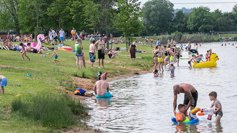 Urlaubsgefühl in der Region: am Erlabrunner Badesee.