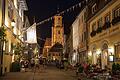 Volkachs Altstadt an einem lauen Sommerabend, Anziehungspunkt für viele Touristen. Diese stellen einen bedeutenden Wirtschaftsfaktor für die Stadt dar, wie eine neue Studie belegt.