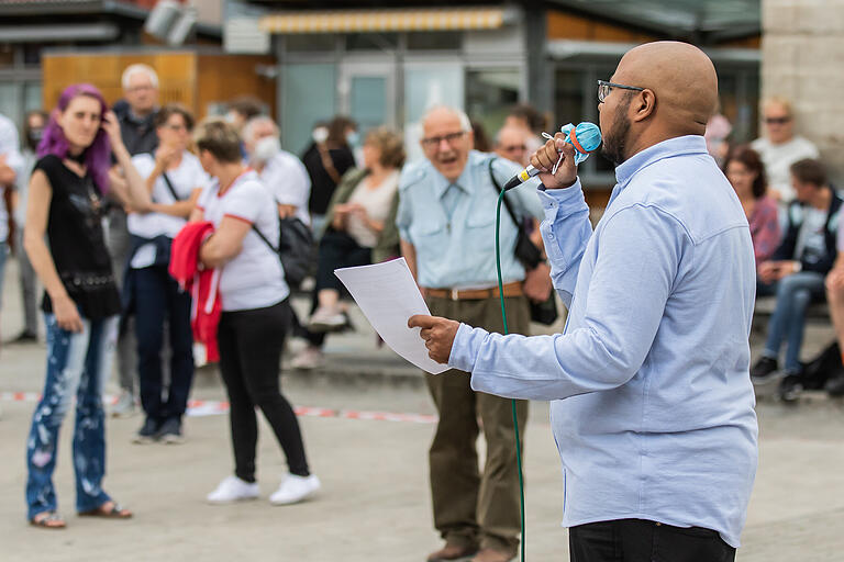 'Jay' war einer der Redner bei der Demo am Sonntag in Würzburg.