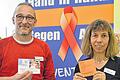Beratung: Alexander Pfeiffer und Brigitte Hein vom Gesundheitsamt beraten im Vorfeld eines HIV-Tests. Vom 18. bis 22. Mai findet die dritte Bayerische HIV-Testwoche statt.