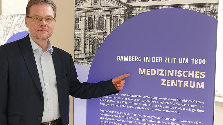 Professor Mark Häberlein hat die Ausstellung wissenschaftlich erarbeitet und kuratiert.