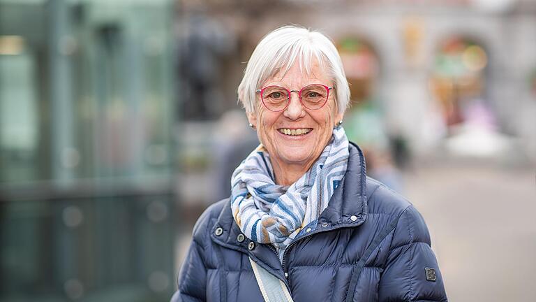 Karin Stumpf (81) aus Zell hält hohe SUV-Parkgebühren für den falschen Weg. Karin Stumpf (81) aus Zell hält hohe SUV-Parkgebühren für den falschen Weg.