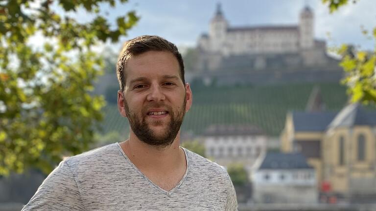 Ein Schwabe in Unterfranken: Julian Thomann am Mainufer in Würzburg.