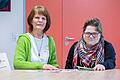 Ingrid Licha (links), Erzieherin bei der offenen Behindertenarbeit der Diakonie Schweinfurt, und die ehrenamtliche Anja Gock sagen, dass Gewalt gegen Frauen mit Handicap überall vorkommt.&nbsp;