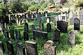 Seit dem Einsturz eines mehrere Meter langen Teilabschnitts der Mauer am jüdischen Friedhof in Unterbalbach im Jahr 2020 geht es weiterhin immer wieder um die Sanierung dieses Segmentes sowie um eine entsprechende Finanzierung und Förderung.