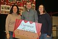 Vorfreude auf die Theater-Auuführungen im November in Sulzheim: (von links) Sonja Hildmann, Vorsitzender Daniel Hauck und Tina Paulik von der Theatergruppe Sulzheim kümmern sich nicht nur um die Nachwuchs-Schauspieler.