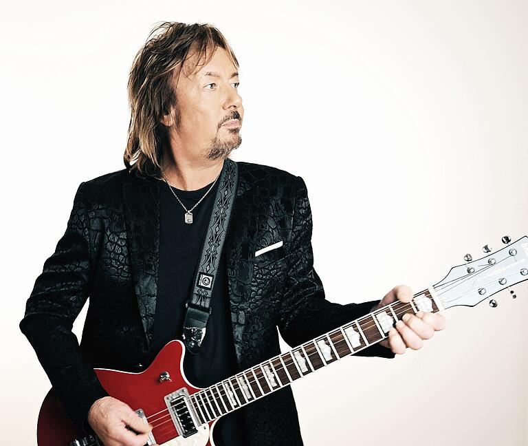 Chris Norman wird in Würzburg Songs aus seinem neuen Album 'Junction 55' spielen, aber natürlich auch seine alten Hits. Chris Norman wird in Würzburg Songs aus seinem neuen Album 'Junction 55' spielen, aber natürlich auch seine alten Hits.