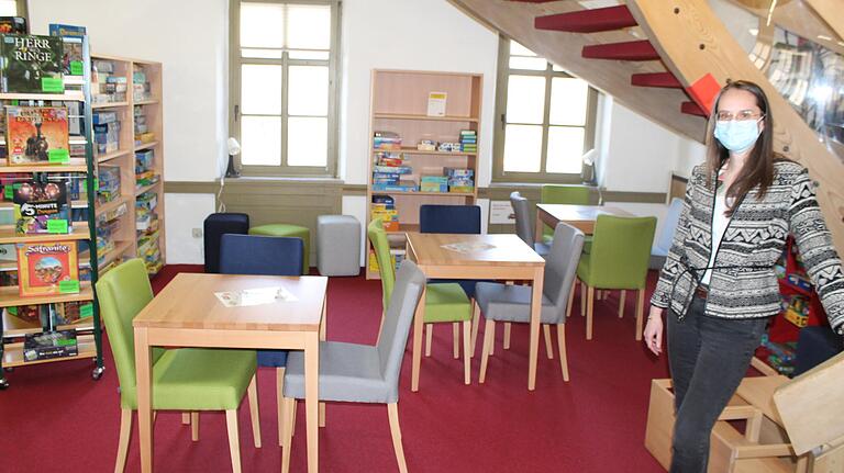 Eines der zahlreichen Gesellschaftsspiele gleich vor Ort ausprobieren? Kein Problem, denn dafür gibt es das 'Spiele-Café' in der Stadtbibliothek.