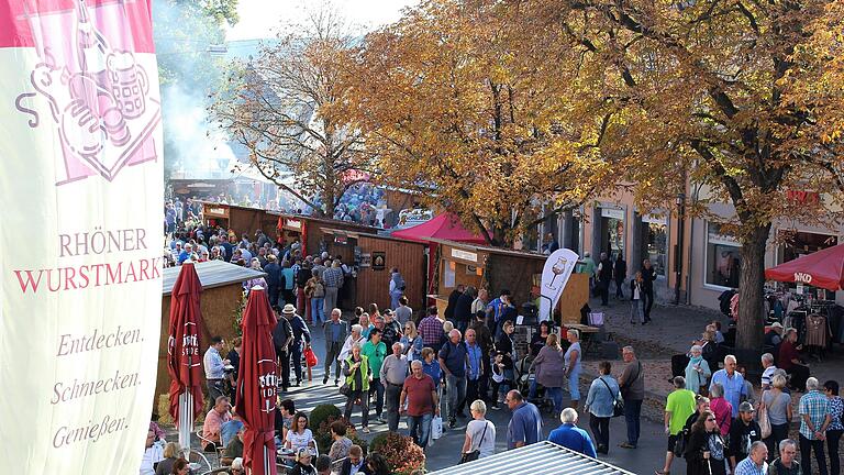 Knapp 17.000 Besucherinnen und Besucher kamen zum 11. Rhöner Wurstmarkt im Oktober 2022. Knapp 17.000 Besucherinnen und Besucher kamen zum 11. Rhöner Wurstmarkt im Oktober 2022.