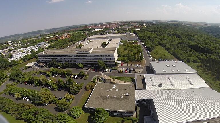 Die Mediengruppe Main-Post (hier der Verlagssitz mit Druckerei auf dem Würzburger Heuchelhof) steigt bei 'The Digital Architects' ein.