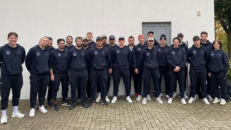 Die Eishockey-Mannschaft des ESV Würzburg im Trainingslager in Sonneberg, Die Eishockey-Mannschaft des ESV Würzburg im Trainingslager in Sonneberg,