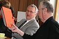 Die Kreisräte Gerhard Kraft und Gerhard Thumes im Jahr 2010.