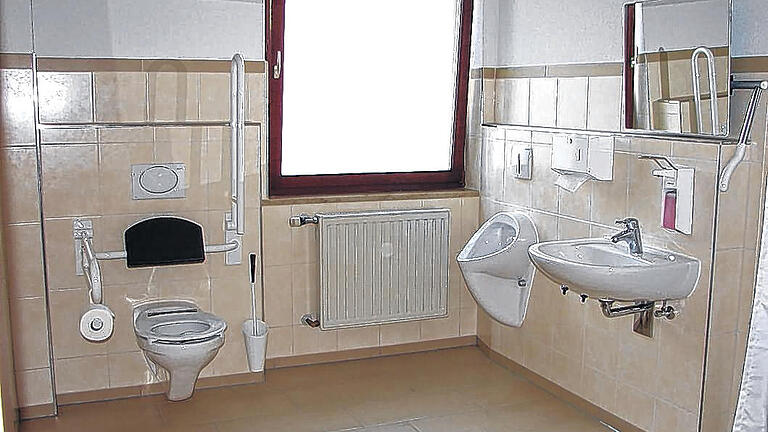 Ältere und gehbehinderte Gäste des TVO und der Gaststätte haben nun die Möglichkeit barrierefrei ein WC aufzusuchen Ältere und gehbehinderte Gäste des TVO und der Gaststätte haben nun die Möglichkeit barrierefrei ein WC aufzusuchen