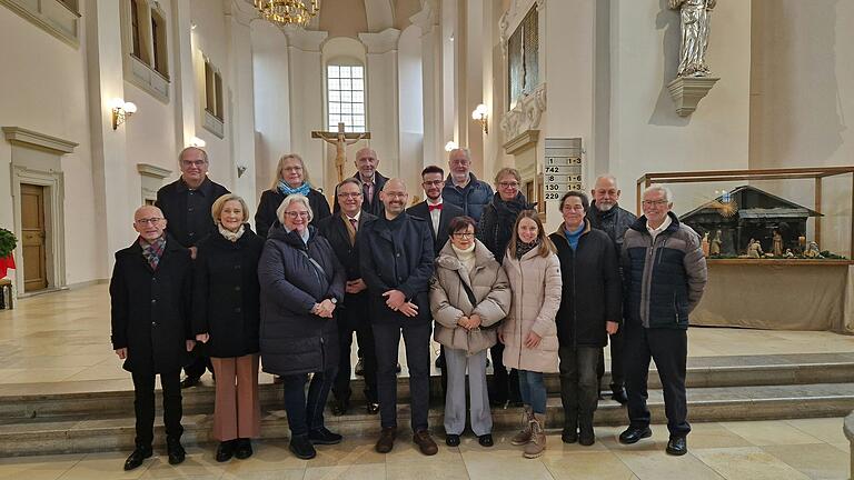 Der neue Kirchenvorstand der Evang. Stadtkirche Kitzingen.