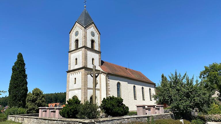 Die Wallfahrtskirche Mariä Geburt im Münnerstädter Ortsteil Windheim. Die Wallfahrtskirche Mariä Geburt im Münnerstädter Ortsteil Windheim.