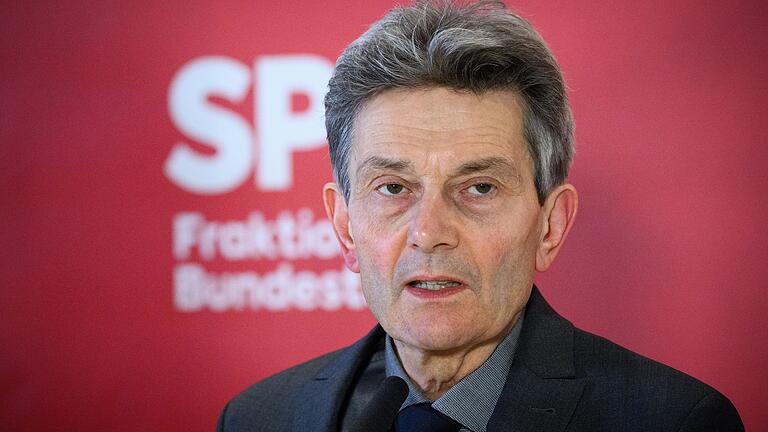 SPD-Fraktionschef Rolf Mützenich       -  Mützenich appelliert an die Union. (Archivbild)