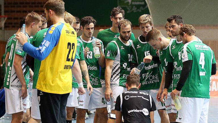 DKB 2. Handball-Bundesliga, DJK Rimpar Wölfe - Dessau-Rosslauer HV 06       -  Welche Taktik tüftelt Trainer Matthias Obinger mit den Rimparer Wölfe für das Auswärtsspiel beim Aufsteiger HC Elbflorenz wohl aus?