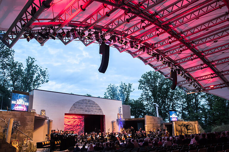 Sömmersdorfer Open-Air-Sommer: Filmmusik von Hans Zimmer* Erste von drei Großveranstaltungen auf der Feilichtbühne Sömmersdorf.