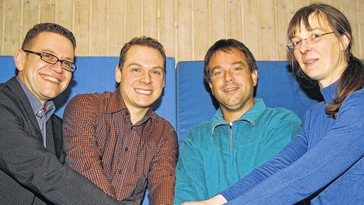 Wollen gemeinsame Sache beim KSV Kitzingen machen: Der neue Vorsitzende Harald Sauf, sein Stellvertreter Stefan Schneider, Kassier Reiner Stöcker und Schriftführerin Astrid Kropp (von links). Wollen gemeinsame Sache beim KSV Kitzingen machen: Der neue Vorsitzende Harald Sauf, sein Stellvertreter Stefan Schneider, Kassier Reiner Stöcker und Schriftführerin Astrid Kropp (von links).
