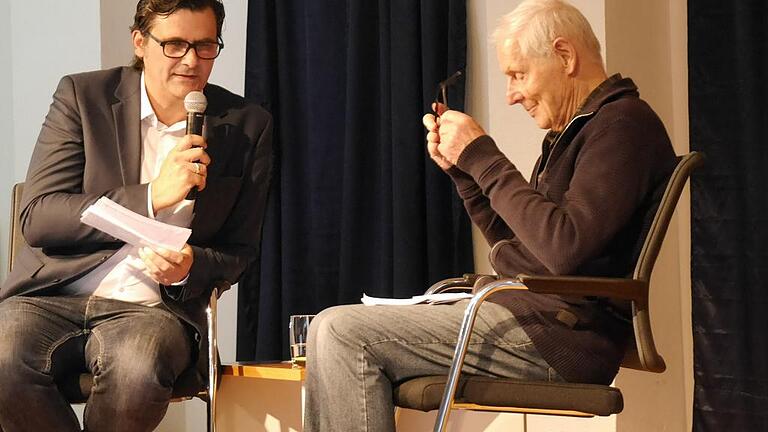 Ralf Hofmann im Gespräch mit dem ehemaligen OB und Gartenstädter Kurt Petzold.