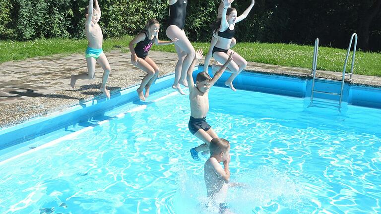 Das Schwimmbad in Kraisdorf ist seit dieser Woche geöffnet