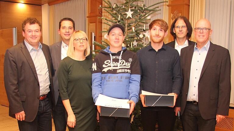 Auf dem Bild (von links): Roland Mayer, Christian Naun, Karina Greß, Markus Krug, Luca D’Adamo, Thomas Möller und Andreas Reiter.