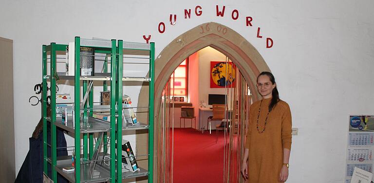 Die gravierendste Änderung wird der Raum 'Young World' erfahren. Das Turmzimmer verwandelt sich, so die Idee von Julia Rehder, in einen&nbsp;Kombinationsraum, der dann sowohl als 'Escape Room' als auch als 'Maker Space' genutzt werden kann.