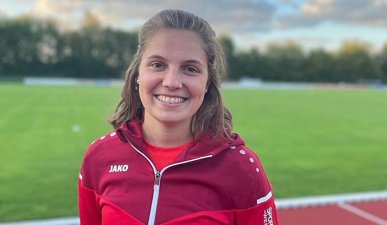 Luisa Zeitz ist Leichtathletik-Trainerin beim TSV Münnerstadt und Jugendwartin Leichtathletik im Kreis Rhön/Saale. Luisa Zeitz ist Leichtathletik-Trainerin beim TSV Münnerstadt und Jugendwartin Leichtathletik im Kreis Rhön/Saale.