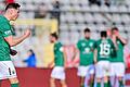 Die geballte Faust des Siegers: Der Schweinfurter Martin Thomann und die FC-05-Mannschaft feiern den 2:1-Sieg in München.