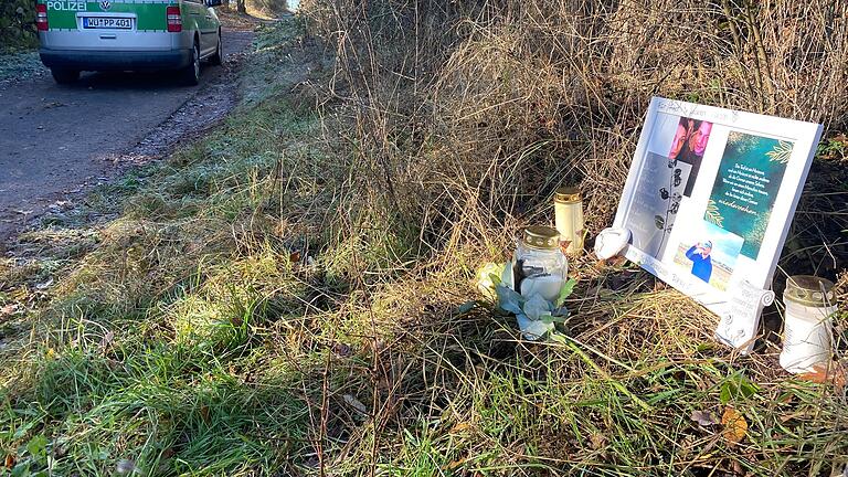 Am 22. November 2021 fanden Spaziergänger neben einem Radweg in Bad Neustadt einen toten Radfahrer, der offenbar gewaltsam ums Leben kam (Archivfoto). Ab dem 27. September 2022 wird den mutmaßlichen Tätern vor dem Landgericht Schweinfurt&nbsp; der Prozess gemacht.