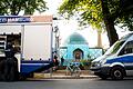 Razzien gegen Islamisten - Blaue Moschee Hamburg       -  Die Blaue Moschee an der Außenalster in Hamburg wurde beschlagnahmt.