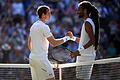 Gratulation       -  Nacht dem Match gratuliert Dustin Brown dem Briten Andy Murray zu seinem Sieg. Foto: John Walton