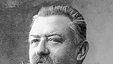 Ehrenbürger: der Apotheker und Bürgermeister Otto Christin. Ehrenbürger: der Apotheker und Bürgermeister Otto Christin.