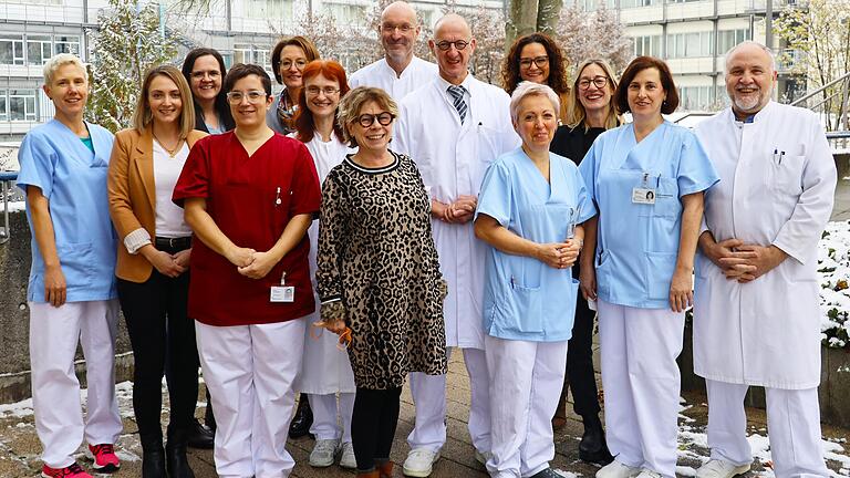 Ein interdisziplinäres, berufsübergreifendes Team kümmert sich im Caritas-Krankenhaus Bad Mergentheim um die Behandlung von Patienten mit Blutkrebs oder Lymphknotenkrebs.