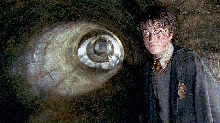 Daniel Radcliffe als Harry Potter. Nicht zuletzt dank Joanne K. Rowlings Hartnäckigkeit und Stilsicherheit sind auch die Verfilmungen zu respektablen Kunstwerken geraten. Daniel Radcliffe als Harry Potter. Nicht zuletzt dank Joanne K. Rowlings Hartnäckigkeit und Stilsicherheit sind auch die Verfilmungen zu respektablen Kunstwerken geraten.