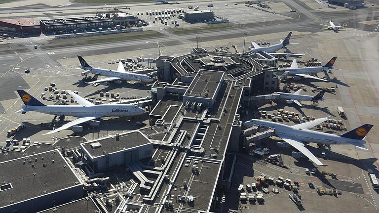 Bei den Objektschutzflügen am Frankfurter Flughafen gibt es spektakuläre Ausblicke.