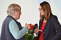 Die Vorsitzende der Rheumaliga Bad Königshofen, Christine Baumann, im Gespräch mit Claudia Zeiler, der Geschäftsführerin im Landesverband Bayern.  Foto: Hanns Friedrich       -  Die Vorsitzende der Rheumaliga Bad Königshofen, Christine Baumann, im Gespräch mit Claudia Zeiler, der Geschäftsführerin im Landesverband Bayern.  Foto: Hanns Friedrich