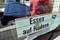 Gutes Essen ohne Kochen: So funktioniert «Essen auf Rädern»       -  Ganze Mahlzeiten und Menüs, fertig gekocht, bringt das Rote Kreuz Rhön-Grabfeld schon seit 40 Jahren nach Hause.