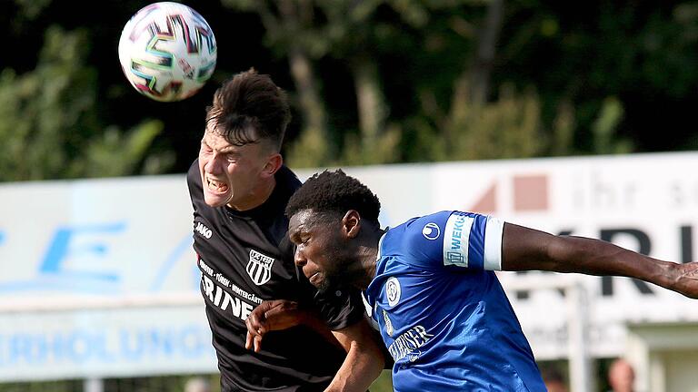 Wird erstmals als Kapitän beim FC Sand auf dem Platz stehen: Simon Götz (links, beim Kopfballduell mit dem Würzburger Jayson Tuda) bekommt damit ob der langen Ausfallliste bei den Sandern noch mehr Verantwortung. Wird erstmals als Kapitän beim FC Sand auf dem Platz stehen: Simon Götz (links, beim Kopfballduell mit dem Würzburger Jayson Tuda) bekommt damit ob der langen Ausfallliste bei den Sandern noch mehr Verantwortung.